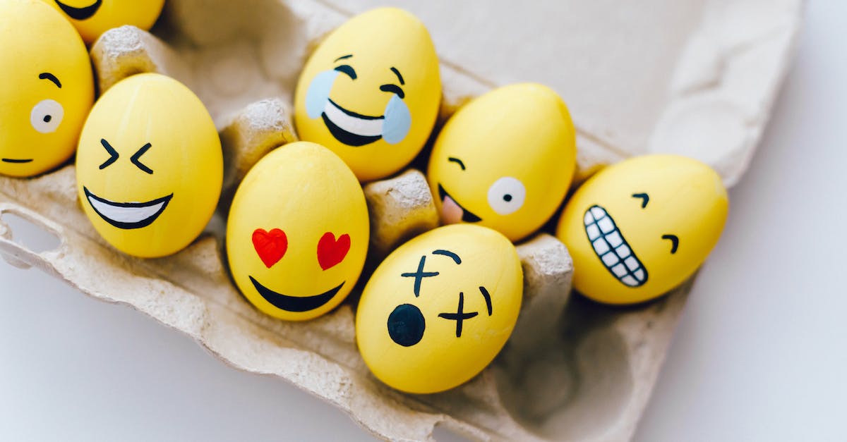 What Easter Eggs are in Hearthstone? - Yellow Painted Eggs With Various Facial Expressions