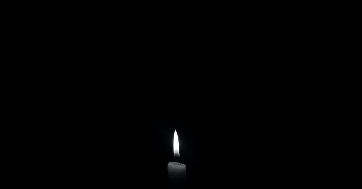 What happens when I pick up the Black Candle when I have Curse of the Labyrinth? - Lighted Candle What happens when I pick up the Black Candle when I have Curse of the Labyrinth? - Lighted Candle