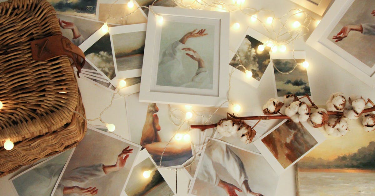 What is a frame trap, and what is a string? - Photo Of String Lights On Top Of Pictures