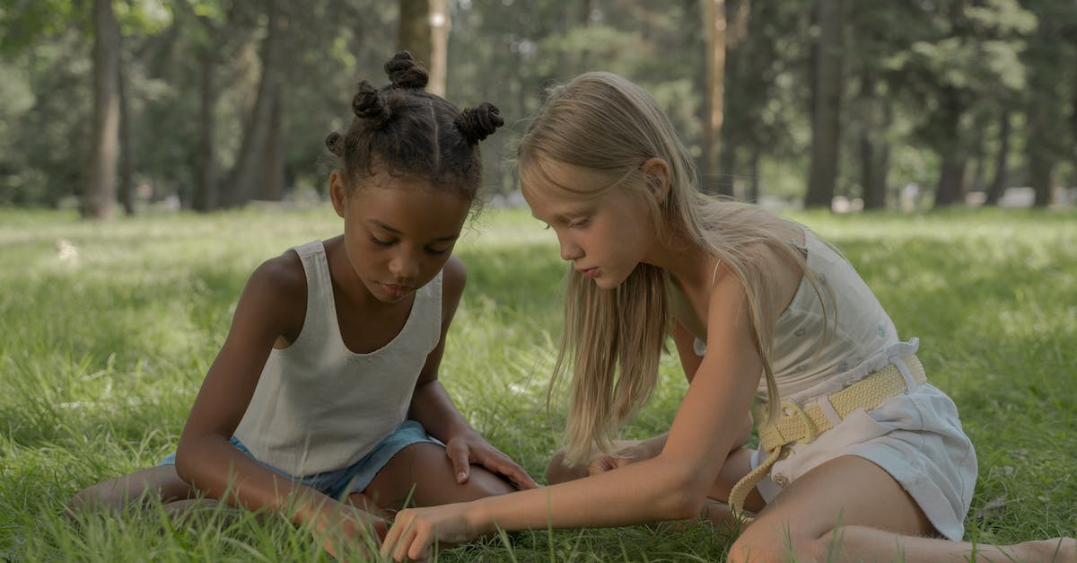 What is a good civ for playing defensively and making money? - Girls Sitting on Grass Making Beads Necklace What is a good civ for playing defensively and making money? - Girls Sitting on Grass Making Beads Necklace