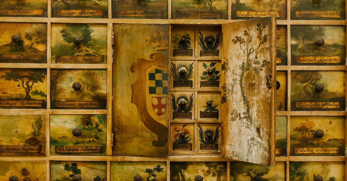 What is craft unloading and how should it be handled? - Wall with different paintings on cabinet doors with coat of arms in historical style