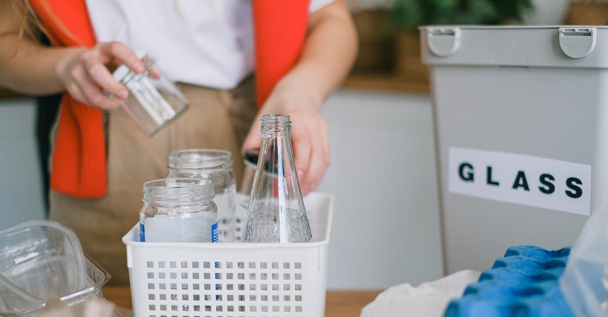 What is "Tread Switching" and how can lower ranked players utilize it? - Woman selecting glass into plastic container What is "Tread Switching" and how can lower ranked players utilize it? - Woman selecting glass into plastic container