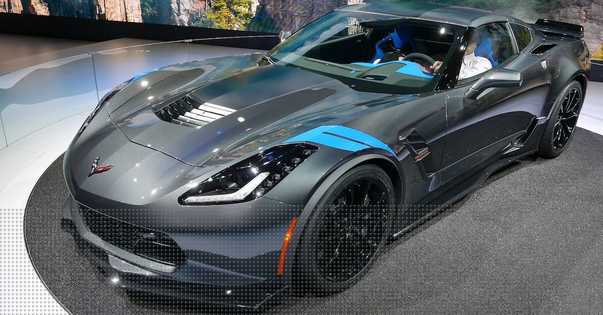 What is the fastest 4-seater car in Grand Theft Auto V? - Black Chevrolet Corvette What is the fastest 4-seater car in Grand Theft Auto V? - Black Chevrolet Corvette