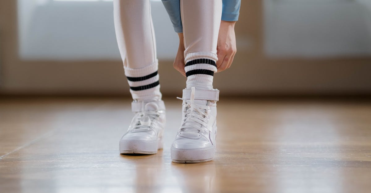What is the maximum gym level? - Person in Blue Denim Jeans and White and Black Adidas Sneakers What is the maximum gym level? - Person in Blue Denim Jeans and White and Black Adidas Sneakers