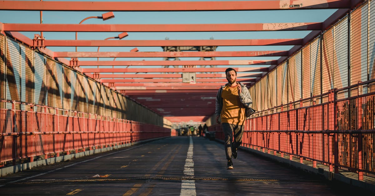 What is the way to determine traits in dialogue? - Fast man running on bridge