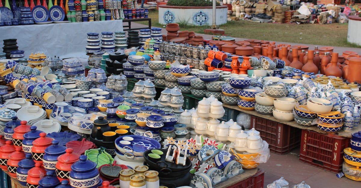 What items are worth selling, vending, or auctioning? - Assorted Ceramic Items on Display