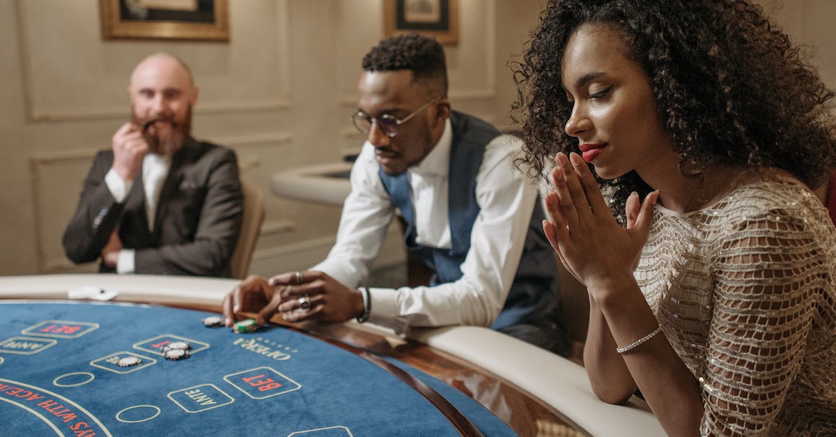 When does the day end in The Four Kings Casino and Slots? - Free stock photo of adult, baccarat, bar