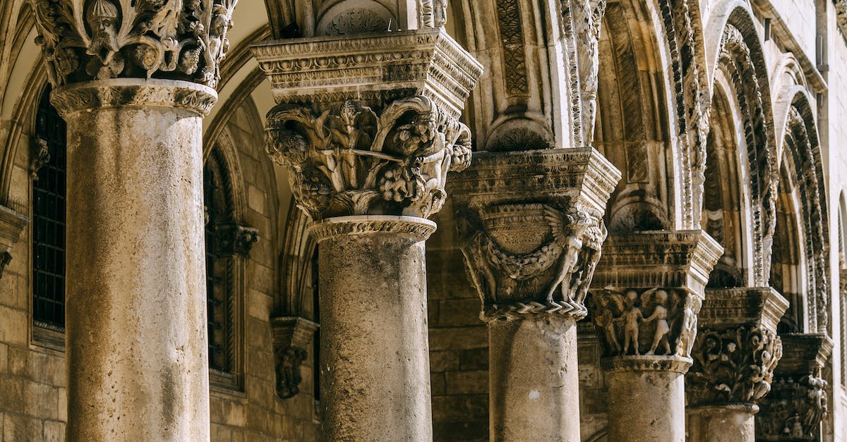 Where's a good place to mine a solid amount of iron ore? - Stone columns of old palace