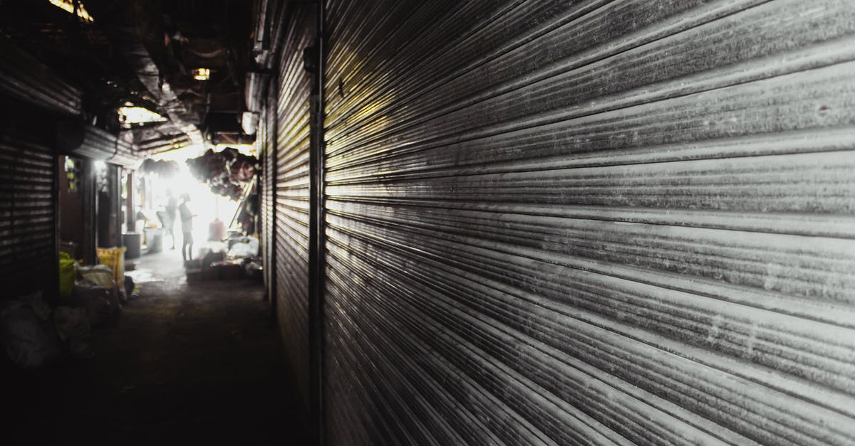 Where in Elite Dangerous are the Bookmarks stored? - Dark Tunnel Alley in City Between Warehouses Where in Elite Dangerous are the Bookmarks stored? - Dark Tunnel Alley in City Between Warehouses