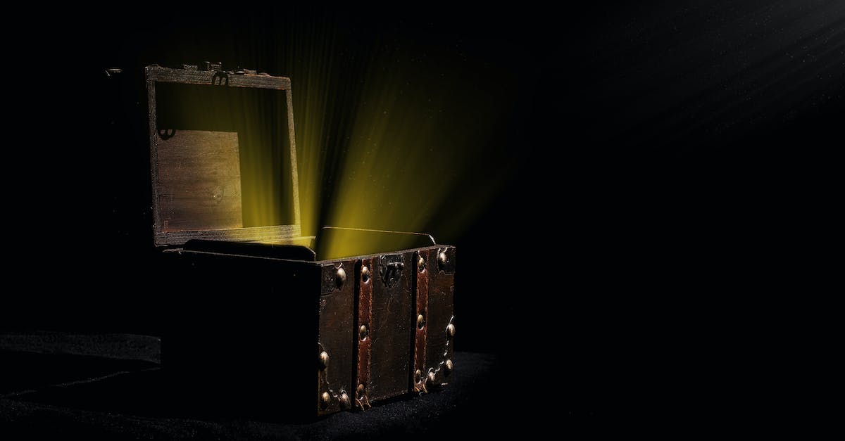 Where is the key to the Chest of the Source King? - Light Inside Chest Box Where is the key to the Chest of the Source King? - Light Inside Chest Box