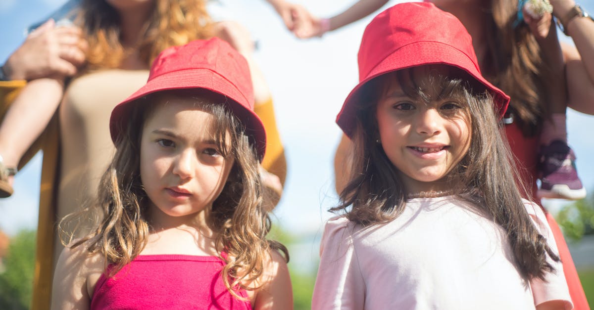 Which Hitman games feature manual save? - Girl in White and Pink Dress Smiling