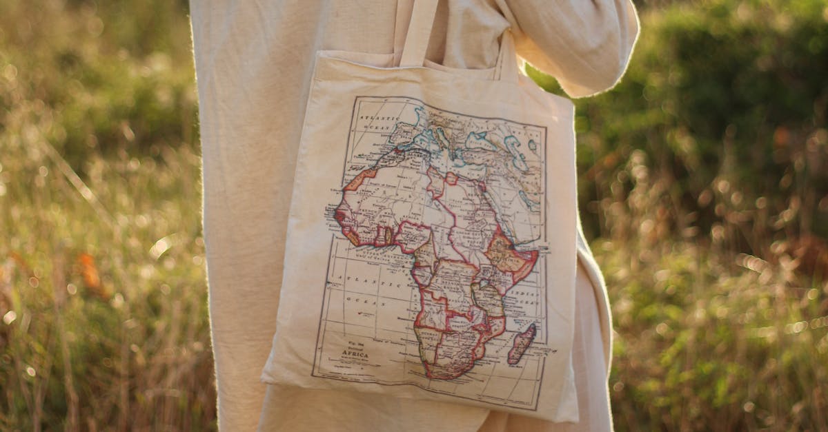 Which HUD has the smallest map? - Woman in Yellow Hoodie With White and Red Map