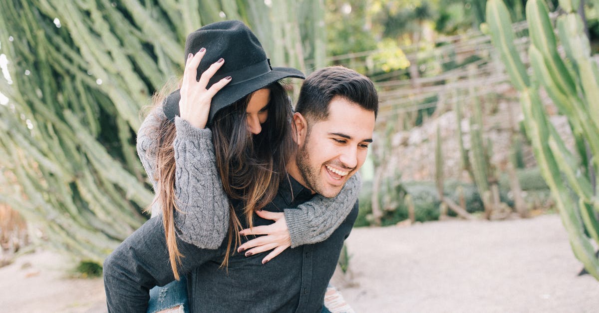 Which legendary gems affect thorns damage? - Photo Of Woman Carried By Man 