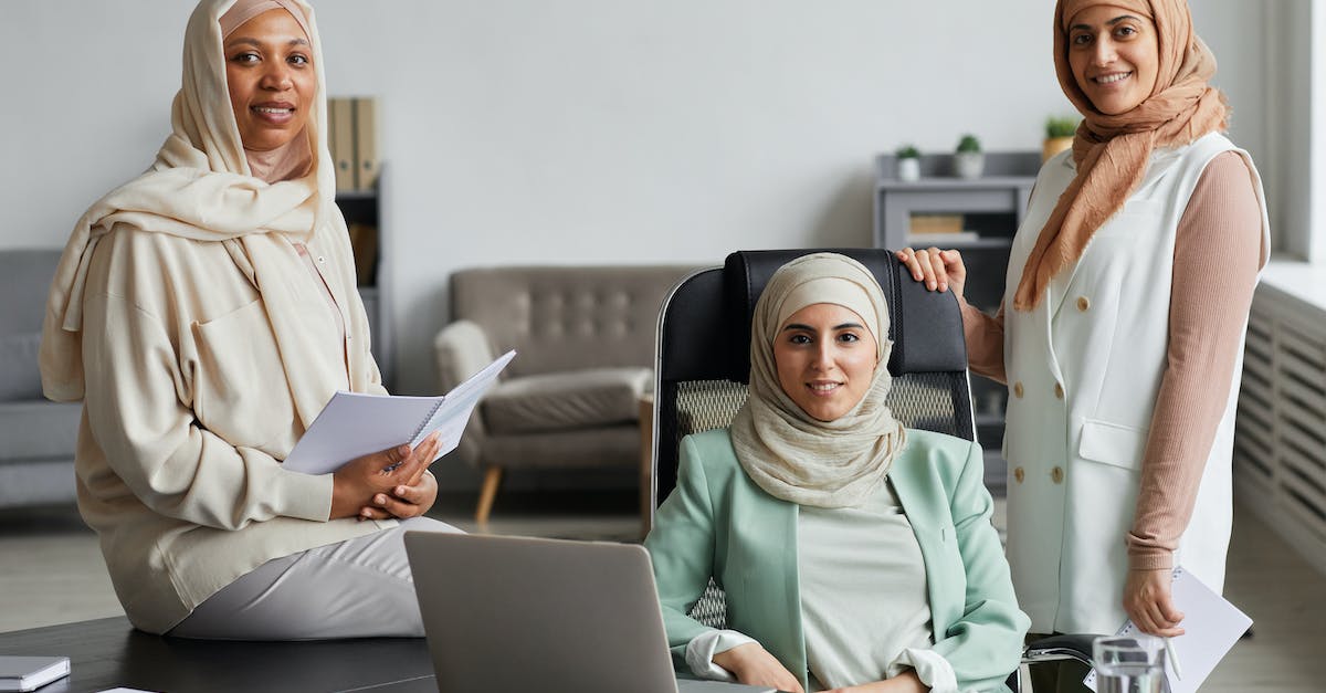 Which update to Team Fortress 2 added cosmetics and the inventory? - Free stock photo of adult, businesswoman, computer Which update to Team Fortress 2 added cosmetics and the inventory? - Free stock photo of adult, businesswoman, computer