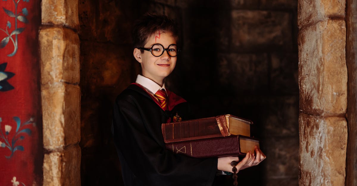 Who and where is the cheapest dark magic character, in Lego Harry Potter 2? - Man in Black Suit Holding Red Book Who and where is the cheapest dark magic character, in Lego Harry Potter 2? - Man in Black Suit Holding Red Book