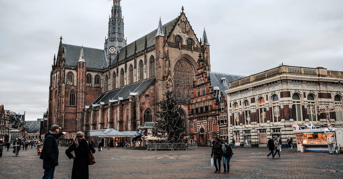 Who are Gothic 2 english voice actors? - Gothic Church on City Square