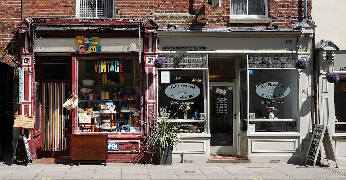 Why are the magically sealed doors in Fellglow Keep not working? - Store Facade