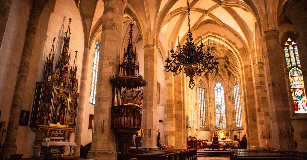 Why are Vestaldt's, Nashandra's and Throne Watcher/Defender Souls similar? - Free stock photo of abbey, arch, architecture