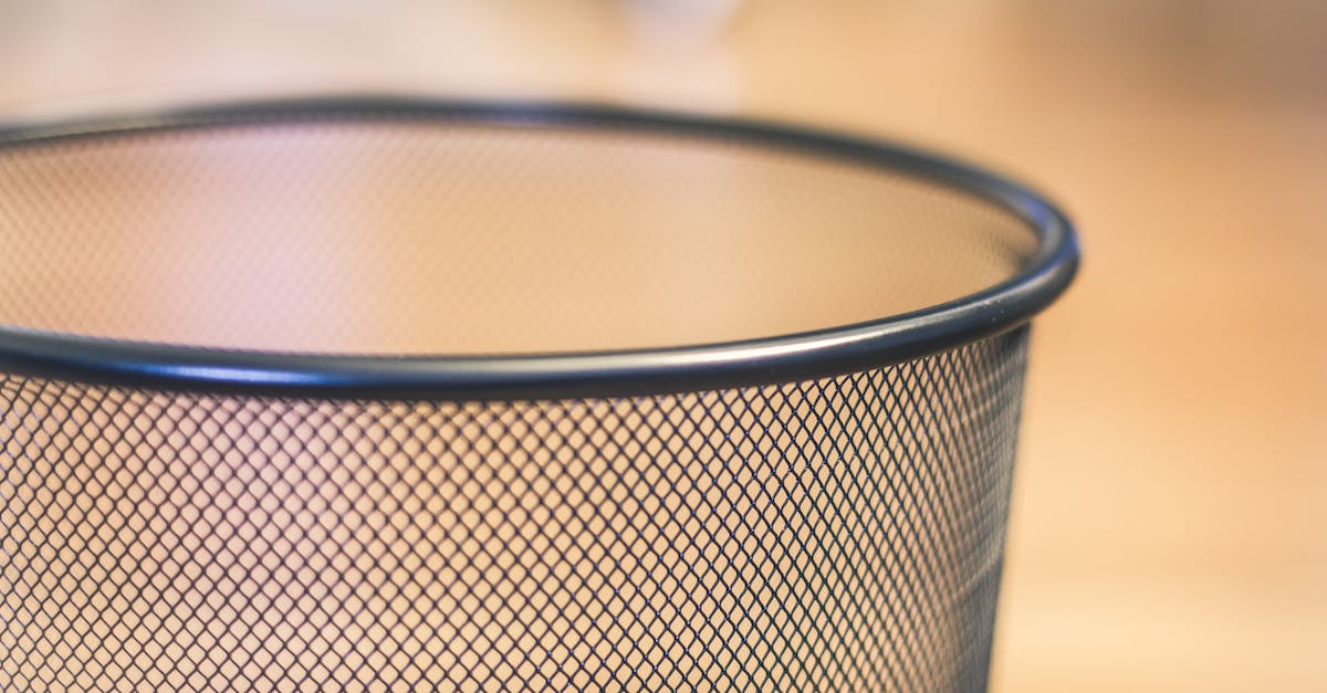 Why can't I see bot navigation mesh in TF2? - Gray Metal Mesh Cup