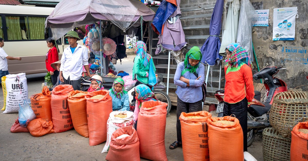 Why does it say my bag is full at a Pokestop when I have no Pokeballs left? - Unrecognizable ethnic sellers with bags of cereals and baskets on pavement in local urban bazaar Why does it say my bag is full at a Pokestop when I have no Pokeballs left? - Unrecognizable ethnic sellers with bags of cereals and baskets on pavement in local urban bazaar