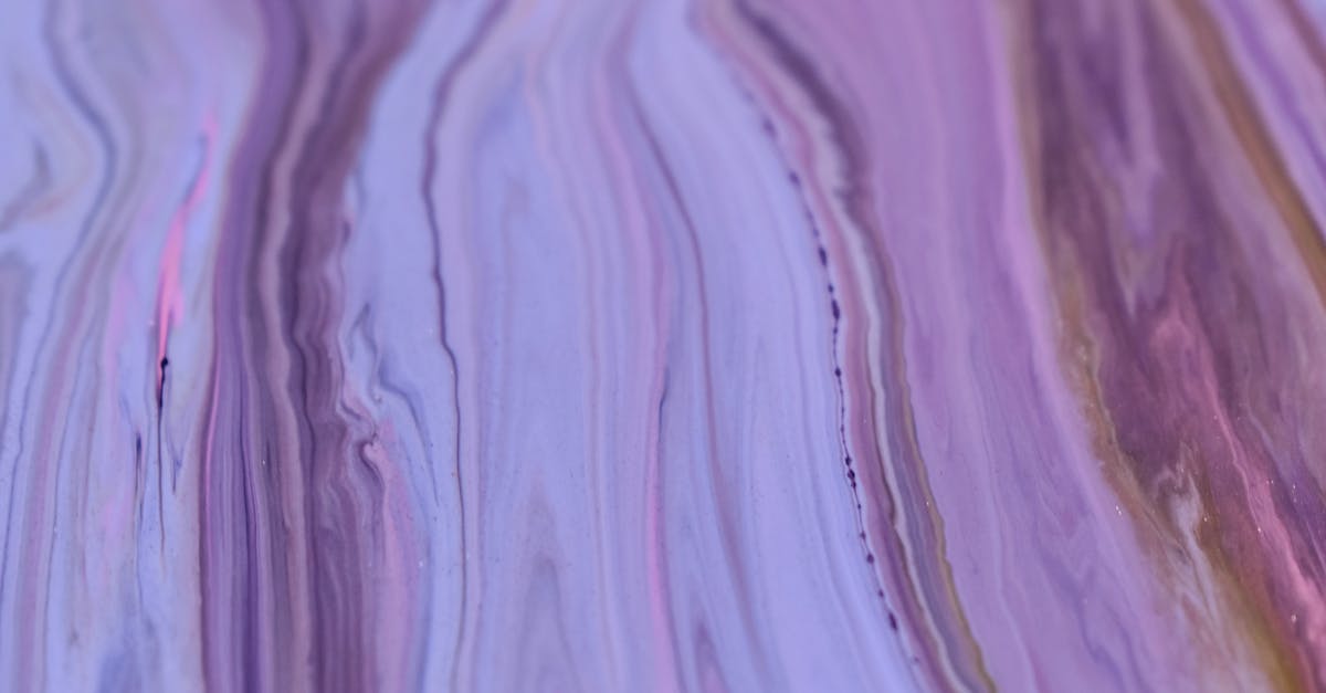 Why does this weird purple tint appear over my prop icon when trying to spawn it in GMOD? - Abstract background of artwork representing brown and violet tint fluids with curved thin lines Why does this weird purple tint appear over my prop icon when trying to spawn it in GMOD? - Abstract background of artwork representing brown and violet tint fluids with curved thin lines