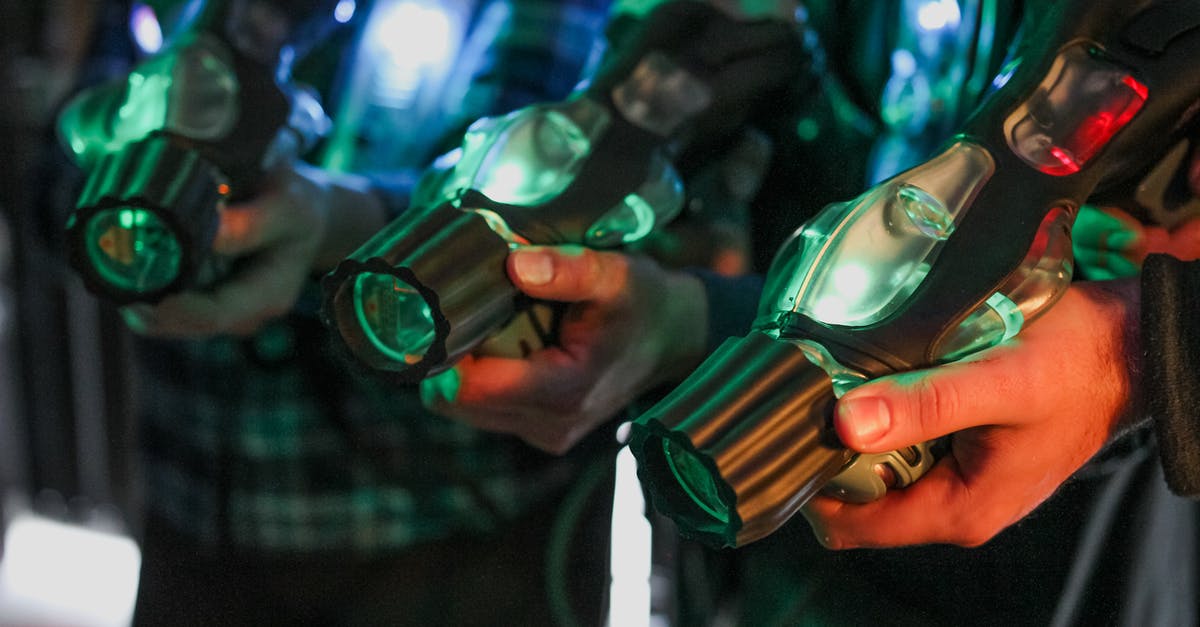 Why don't pro LoL players concede while pro DotA 2 players concede virtually every match? - People Holding Laser Guns