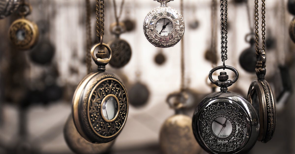 Why is my iron disappearing in Minecraft? [duplicate] - Assorted Silver-colored Pocket Watch Lot Selective Focus Photo