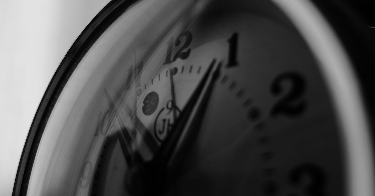 Why is the clock frozen? - Free stock photo of analogue, antique, blur Why is the clock frozen? - Free stock photo of analogue, antique, blur