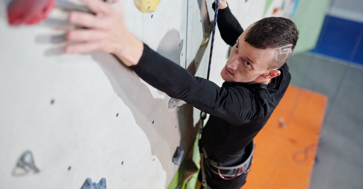 Why is Tifa's Strength and Dexterity not reaching 255? - Man in Black Long Sleeve Shirt Doing Wall Climbing