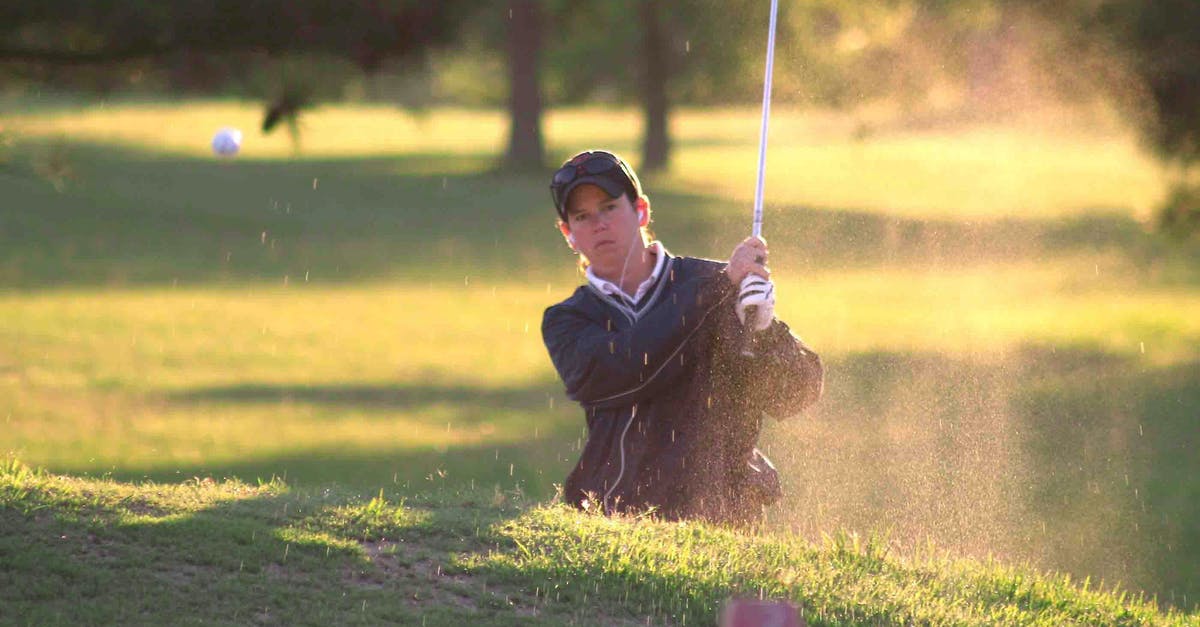 why will the bandit proc a valkyrie swing without getting hit only around half the time? - Man Playing Golf