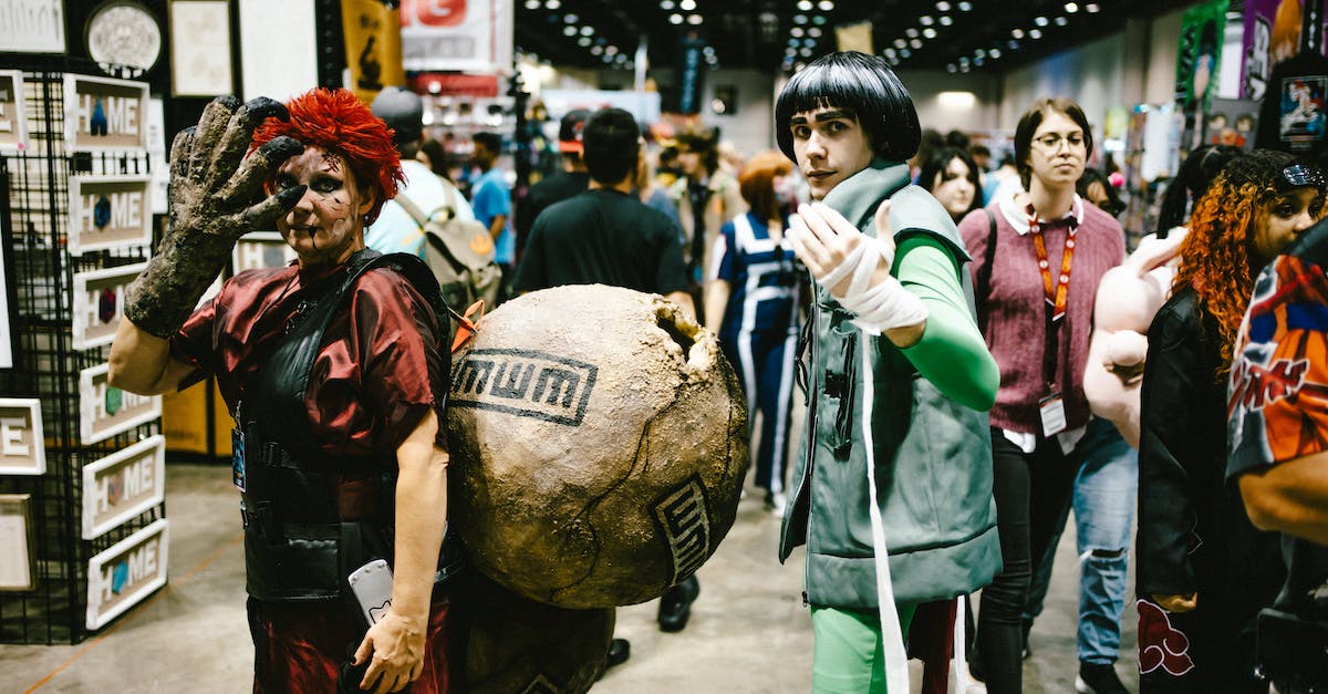 Zhonyas on Lee Sin? - Men Cosplaying Gaara and Lee